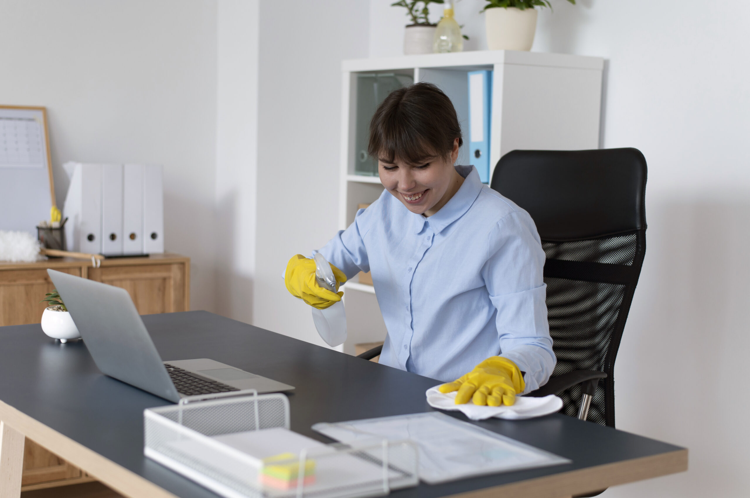 7 Benefits of Hiring Professionals to Clean Your Home