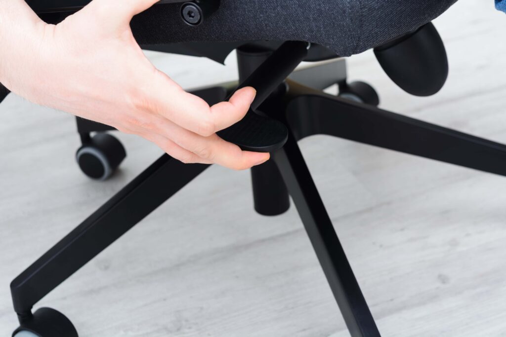 Adjust Office Chair Height Properly For Comfort